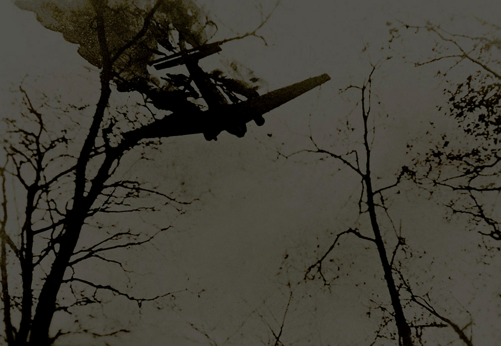 Marcus Bunyan. 'Too Much of the Air' 2015