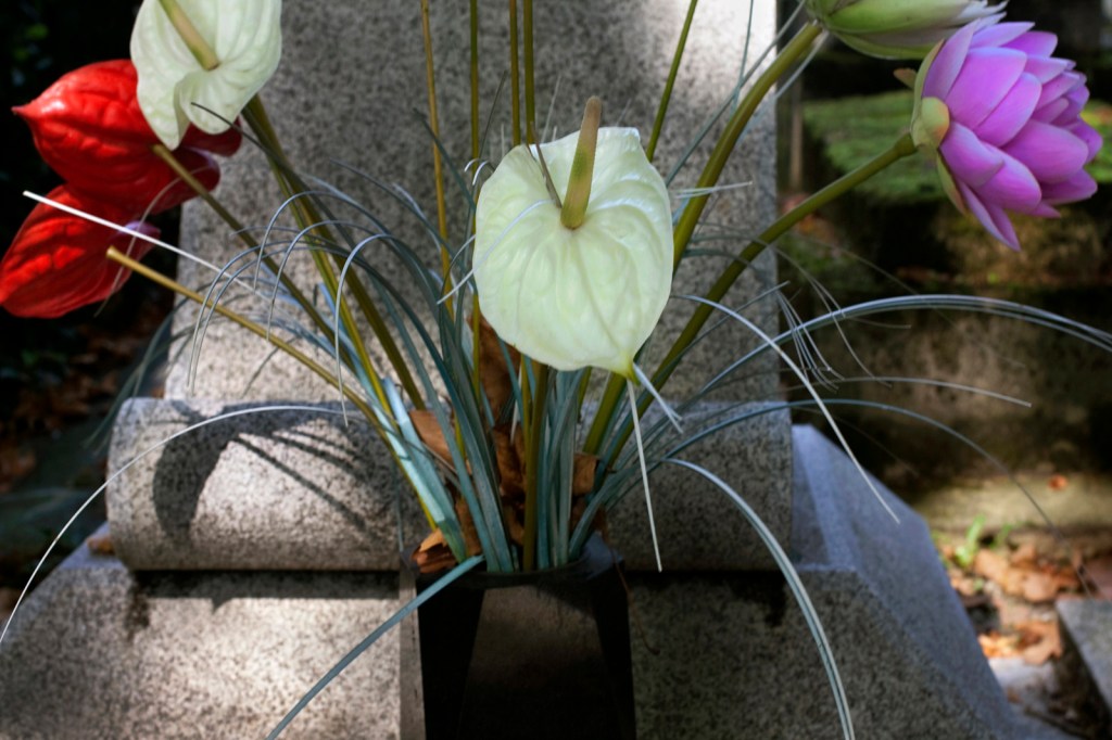 Marcus Bunyan. 'Stones, Vaults, Flowers: Père Lachaise' 2017-2020