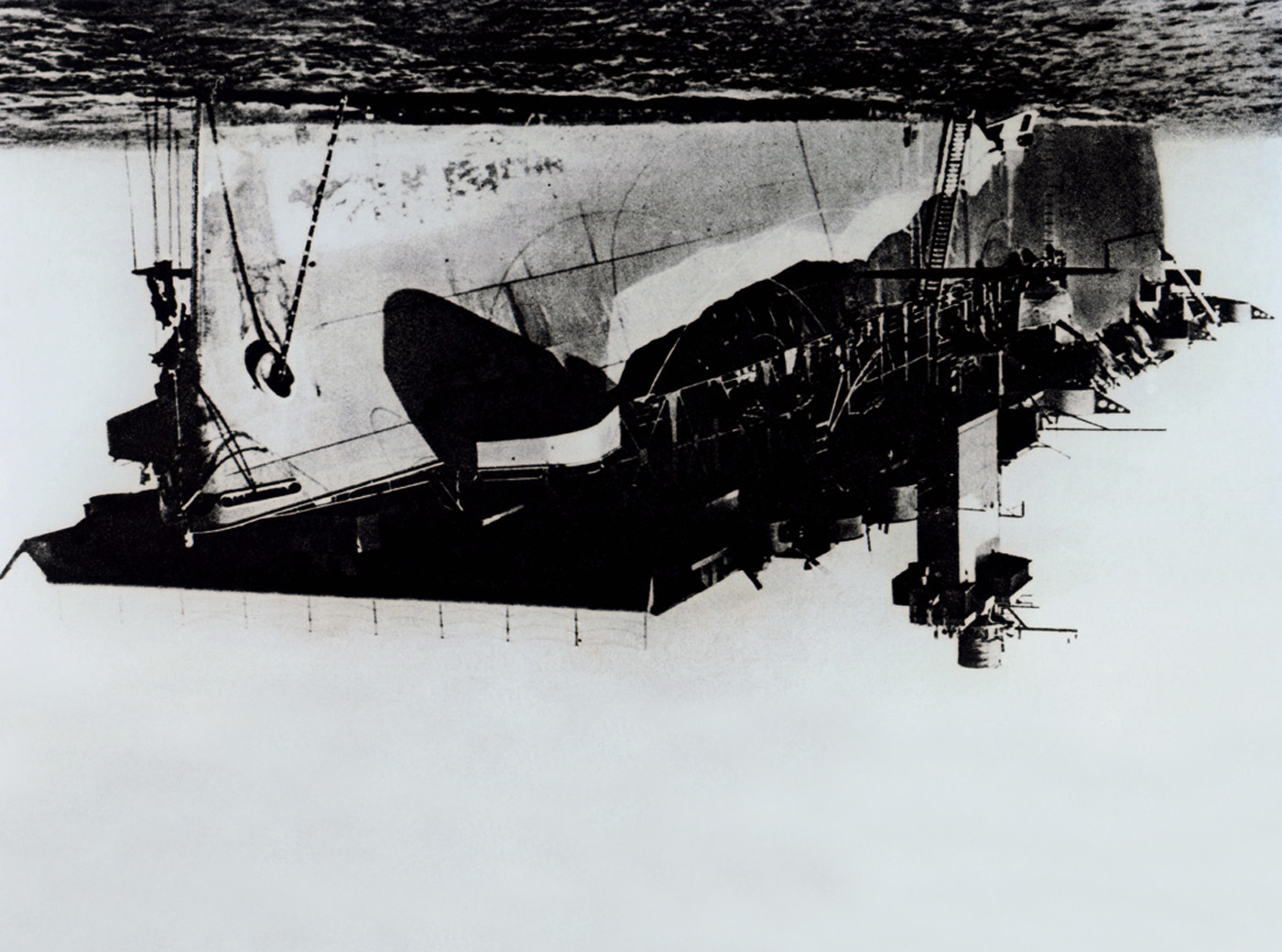 Marcus Bunyan. 'upside down' 2013